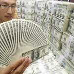 The Dollar dives US-dollar-foreign-exchange-rate-weakens-against-major-currencies